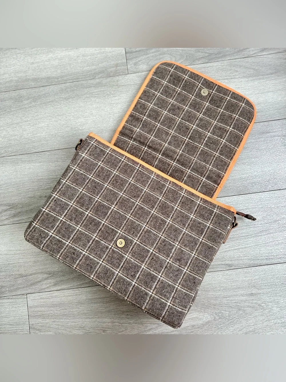 TYAKASHA Worm Hole Express Brown Plaid Tweed Satchel Laptop Bag